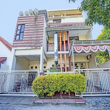 Hotel Oyo 91587 Griya Buah De5 Syariah Sidoarjo Zewnętrze zdjęcie